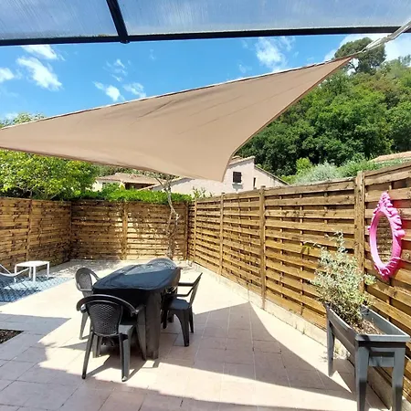 Maison 49 *